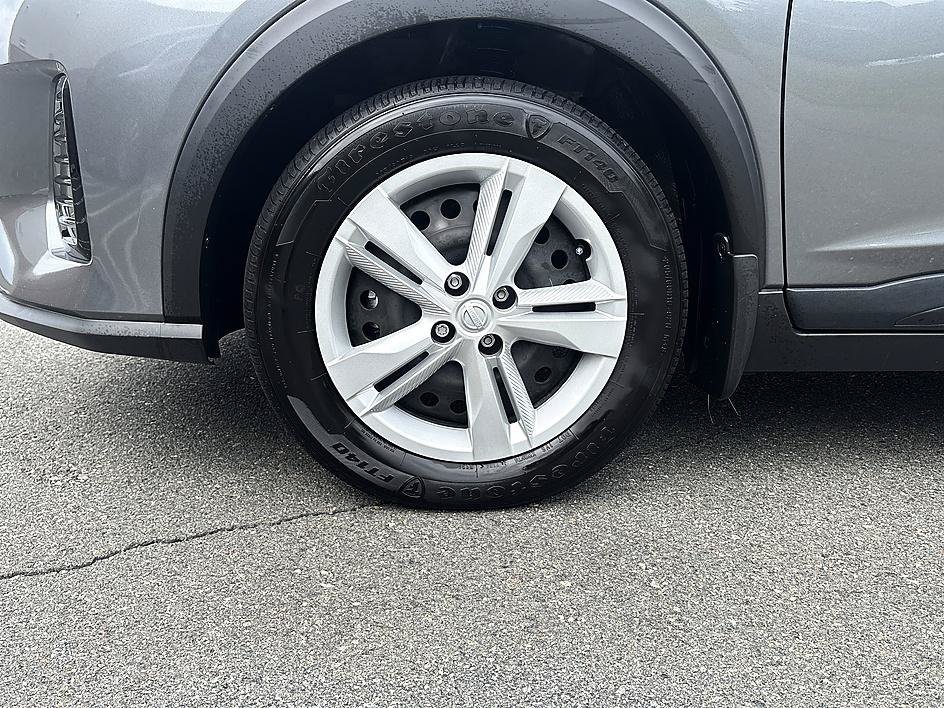 Certified Used 2024 Gun Metallic Nissan S image 6