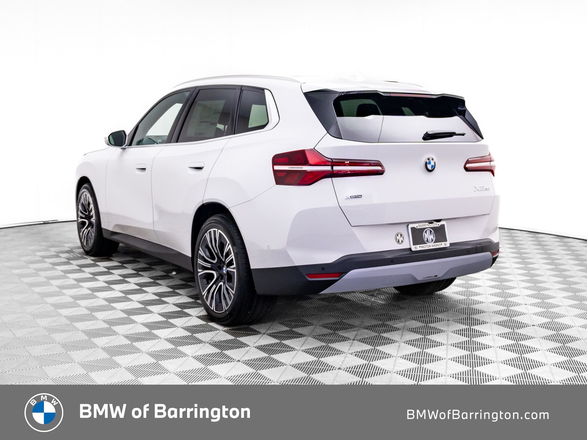 New 2026 Alpine White BMW 30 xDrive image 3