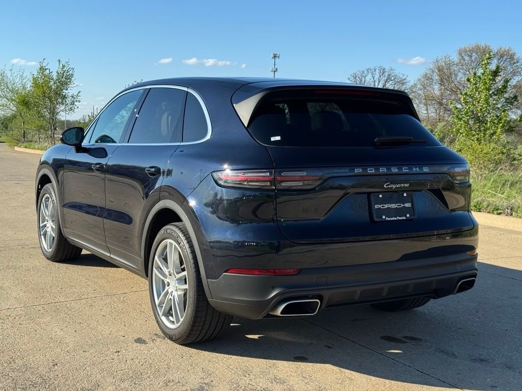 Certified Used 2023  Porsche  image 3