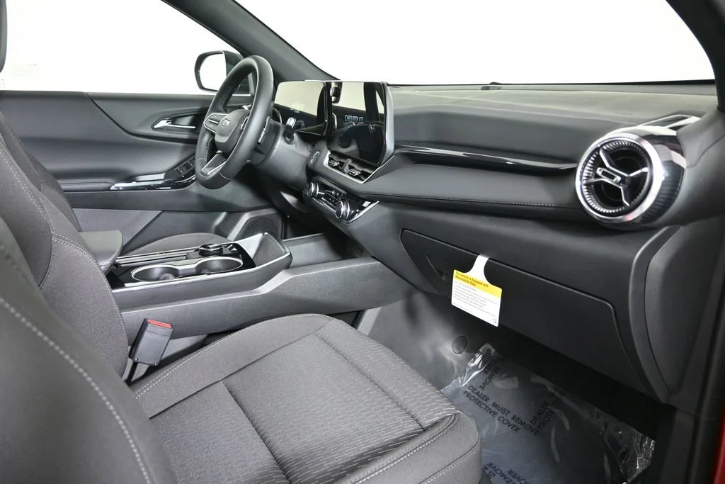 2026 Chevrolet Equinox LT - Photo 14