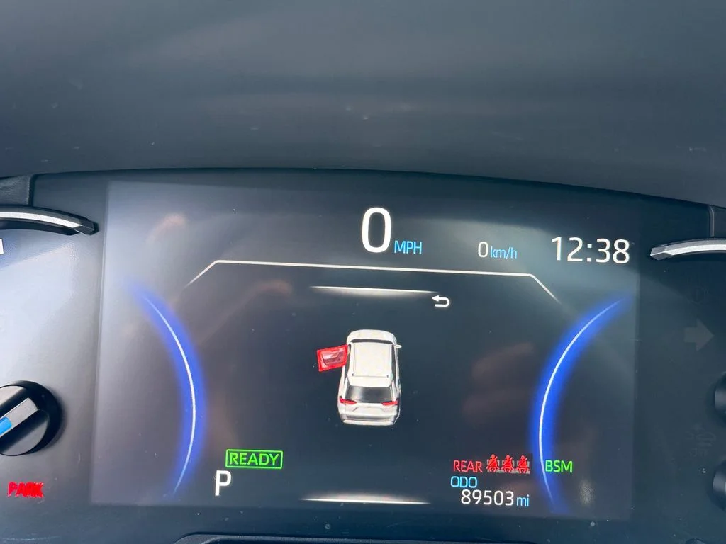 Used 2024 Blue Toyota XLE Premium image 16