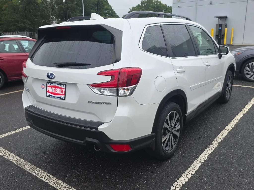 Used 2021 White Subaru Limited image 3