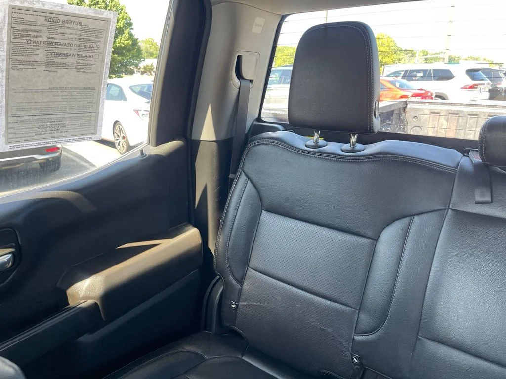 Used 2023 Black Chevrolet Custom image 11