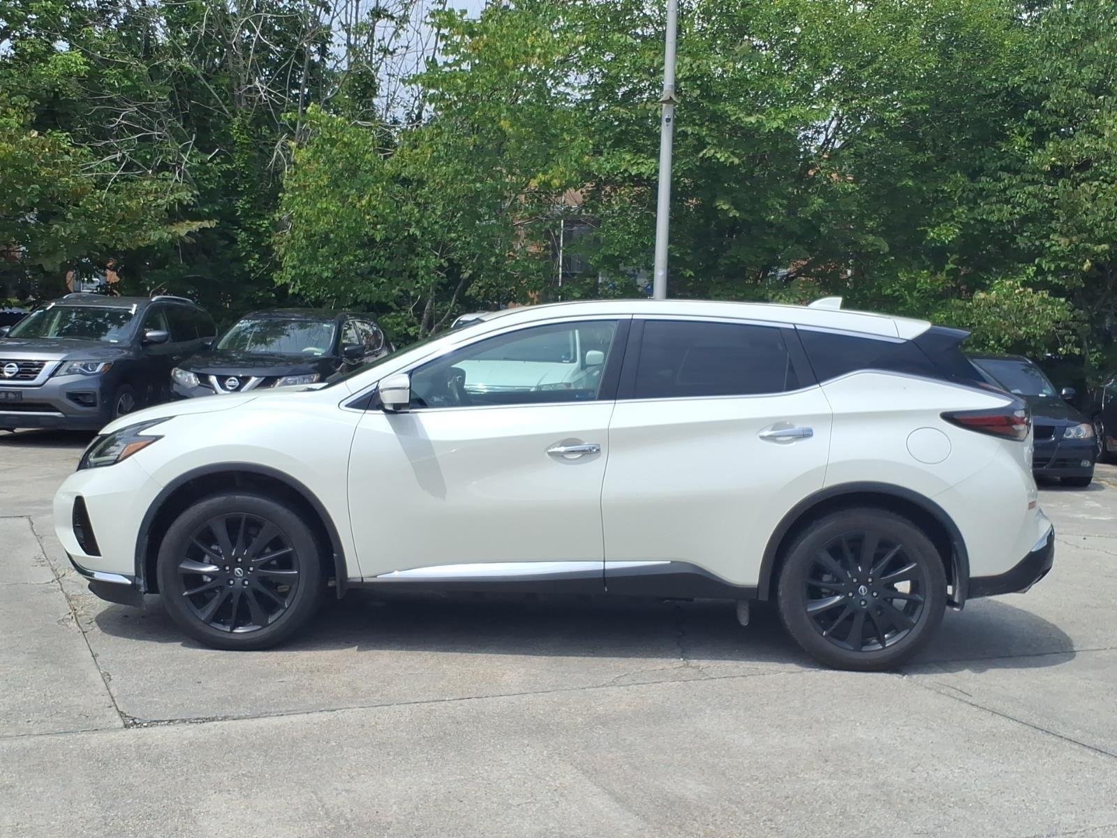 Used 2023 Pearl White Tricoat Nissan SL image 3