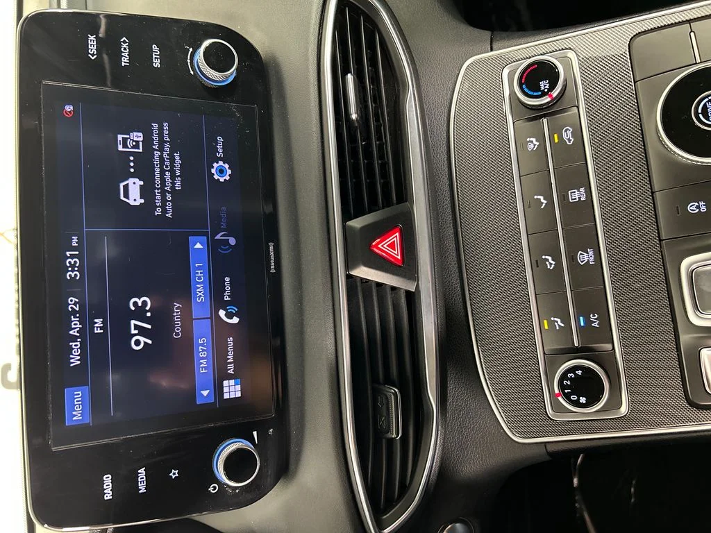 Used 2021 Gray Hyundai SEL image 14