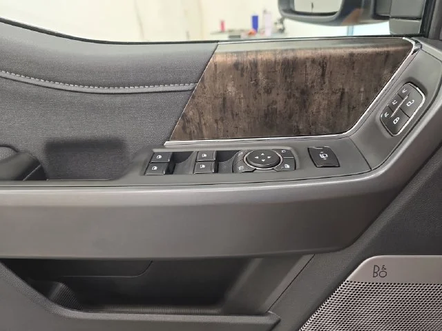 New 2027 Carbonized Gray Metallic Ford F-350® Lariat® image 41