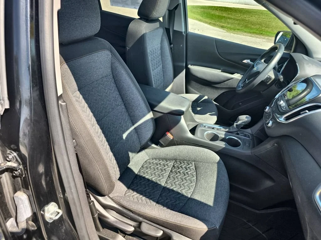 2024 Chevrolet Equinox LT - Photo 29