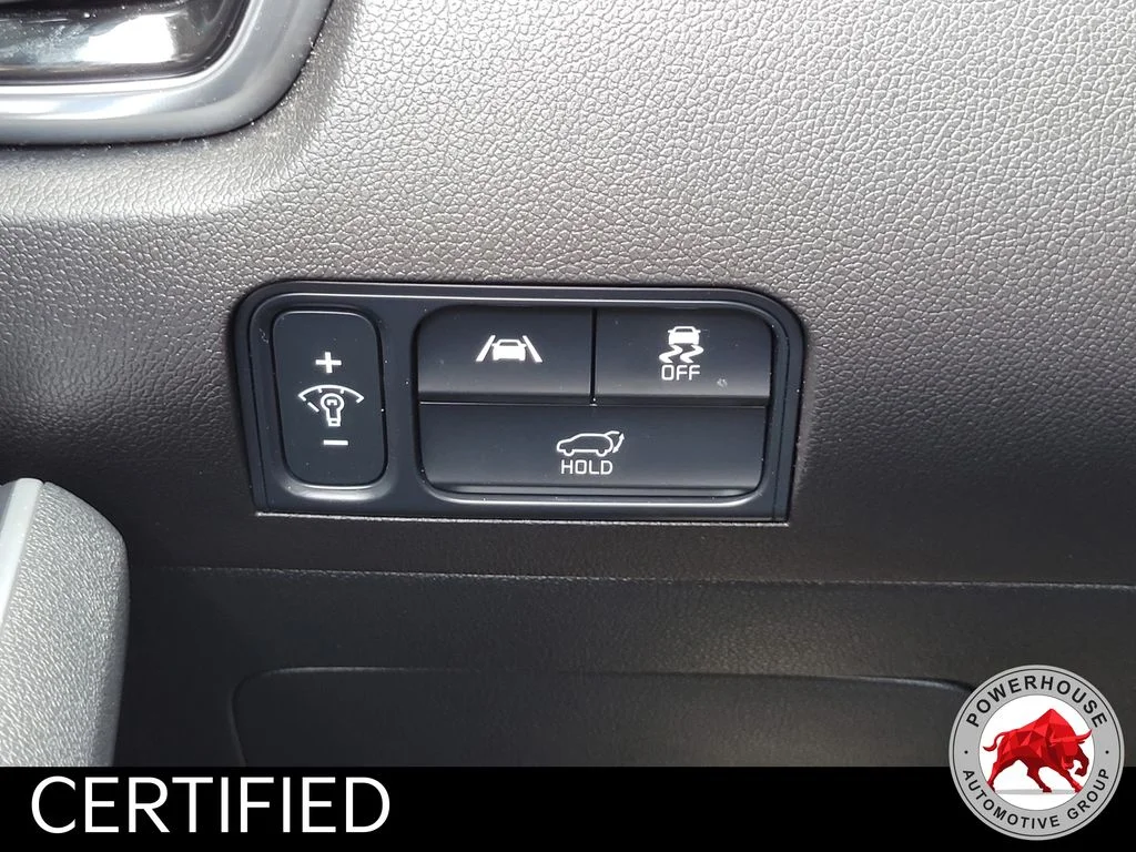 Used 2023 Silver Kia SX image 30