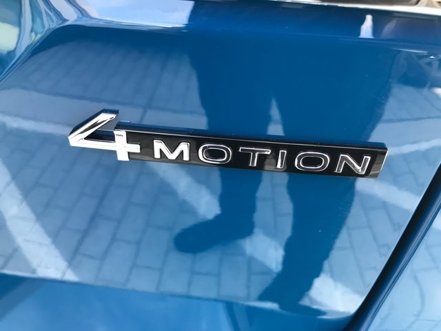 New 2026 Mountain Lake Blue Metallic Volkswagen 2.0T SE w/Technology image 9