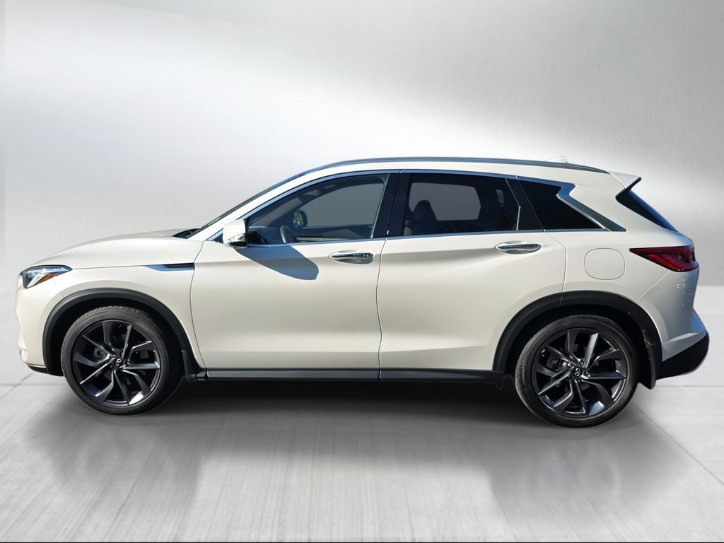 Used 2020 Majestic White INFINITI Autograph image 2