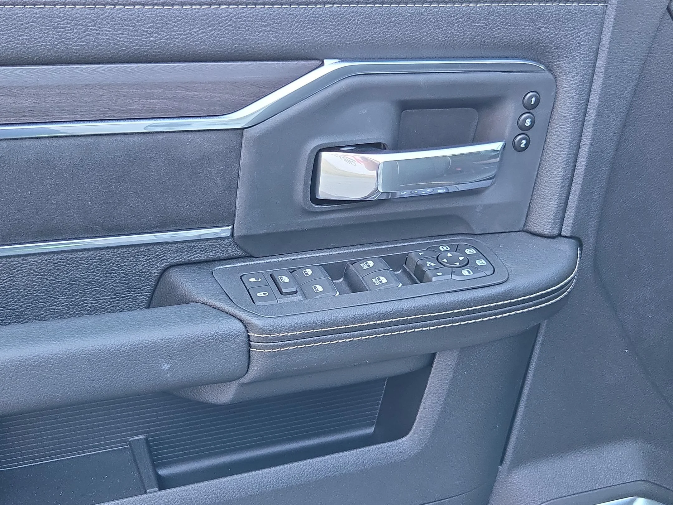 New 2026 Bright White Clearcoat Ram Laramie image 20