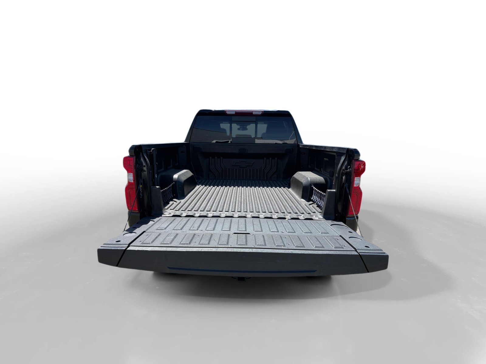 Used 2024 Black Chevrolet RST image 17