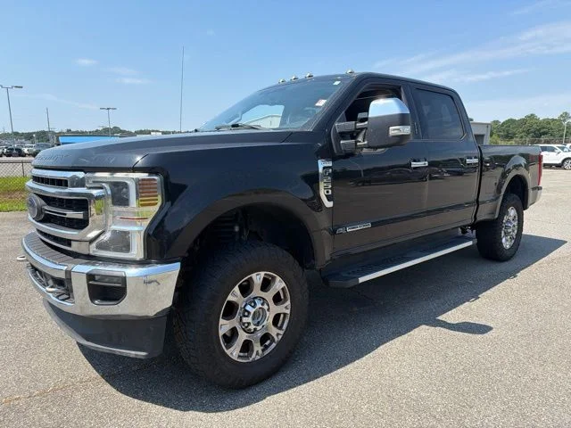 Used 2020 Black Ford Lariat image 6