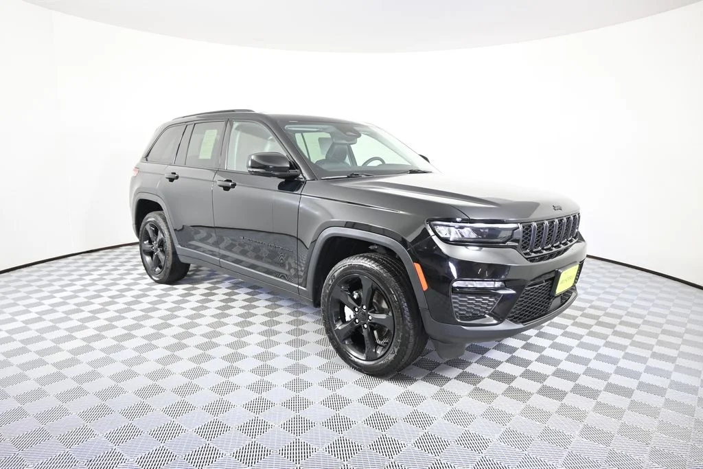 Used 2023 Black Jeep Limited image 9