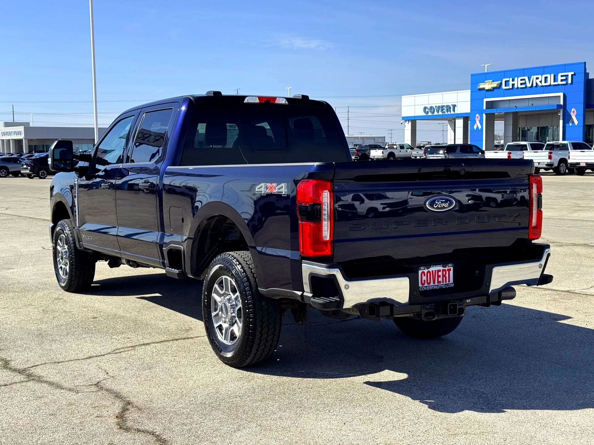 Used 2024  Ford Lariat image 9