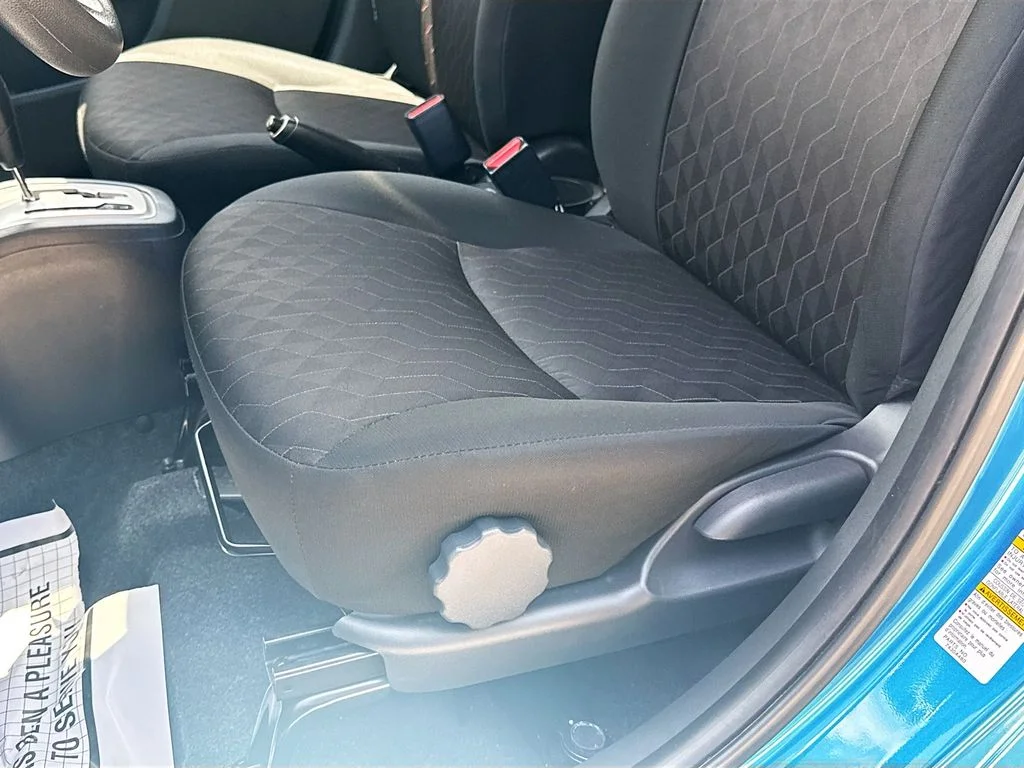 Used 2024  Mitsubishi ES image 20