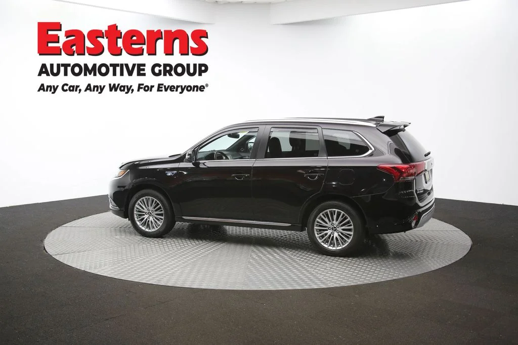 Used 2021 Black Mitsubishi SEL image 62