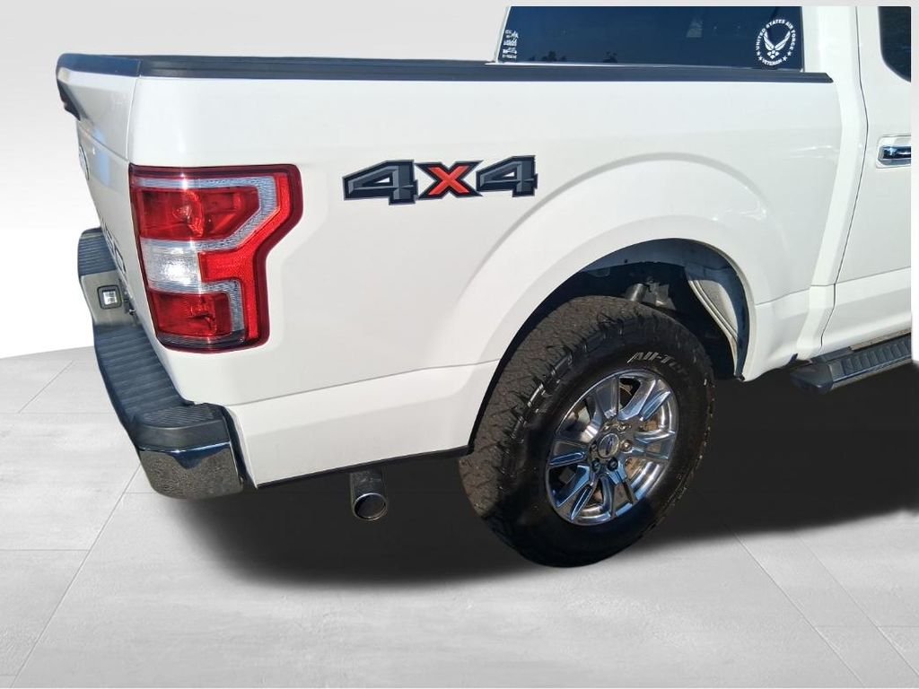 Used 2018 White Ford XLT image 16