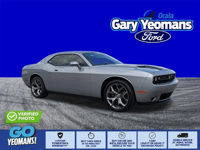 2017 Dodge Challenger SXT
