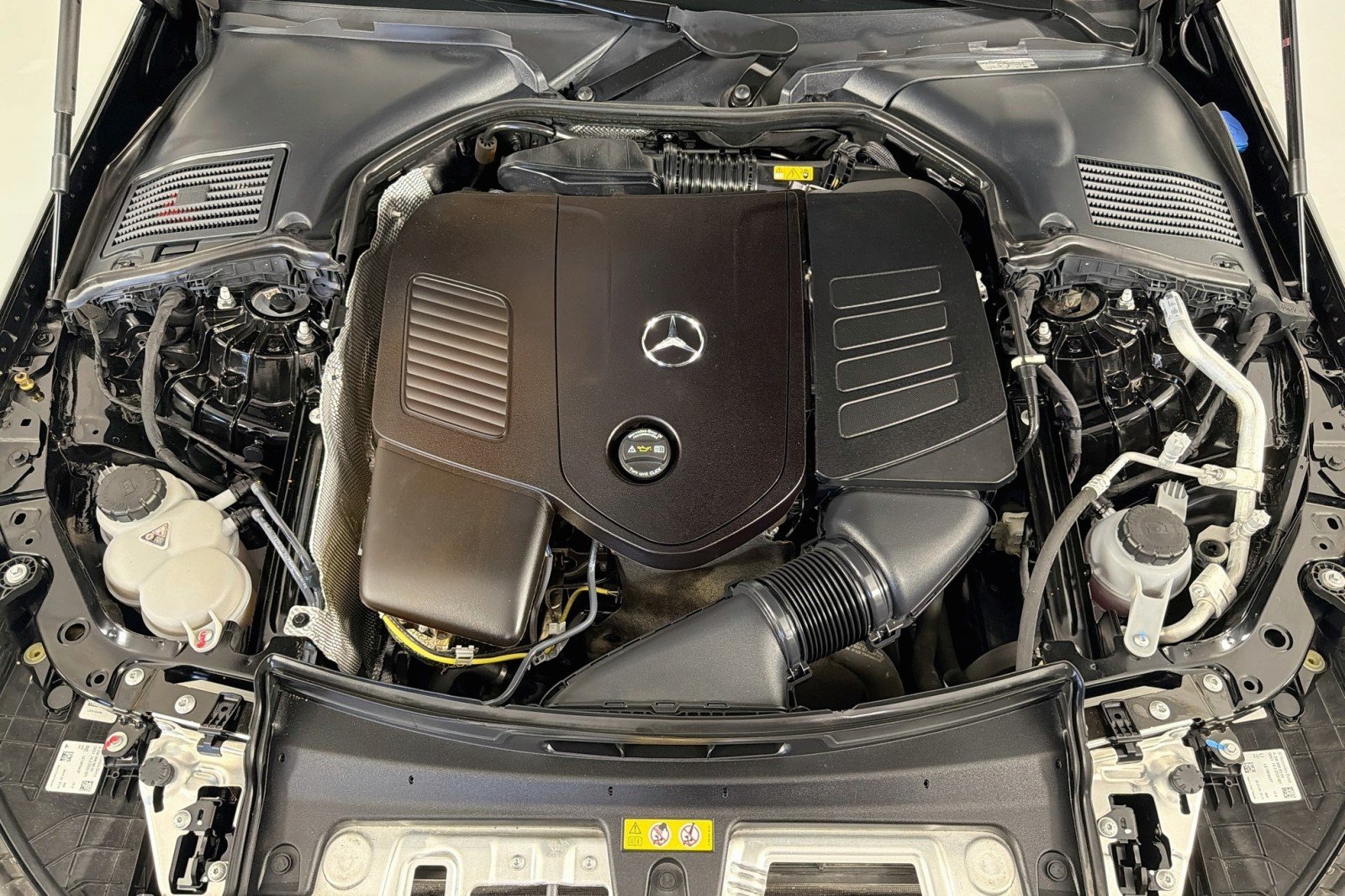 Certified Used 2024 Black Mercedes-Benz C 300 image 12