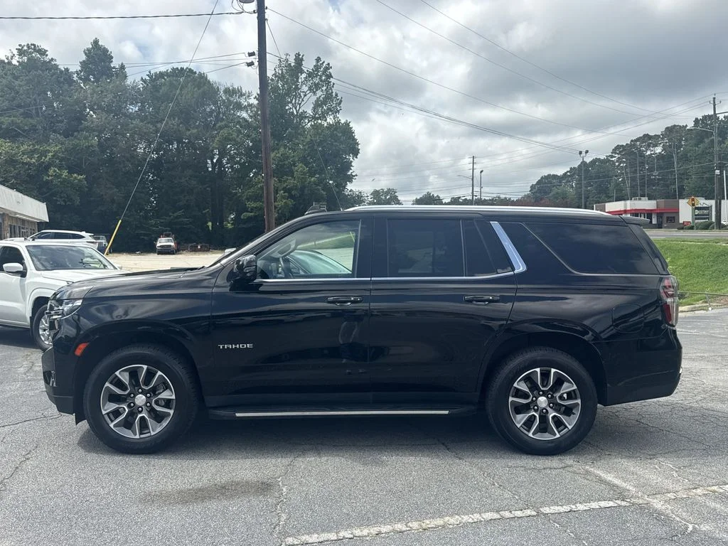 Used 2023 Black Chevrolet LT image 4