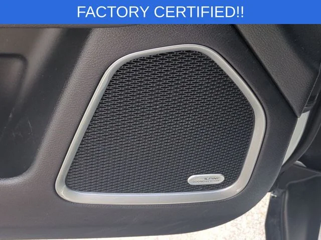 Used 2023 White Jeep Latitude Lux image 15
