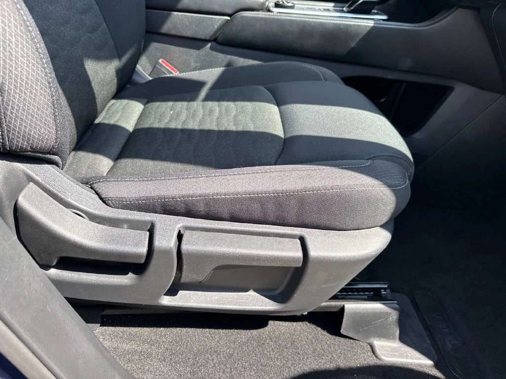 Used 2025 Blue Nissan SV image 22