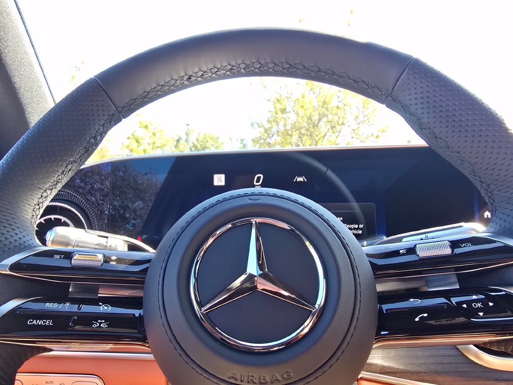New 2027 MANUFAKTUR Alpine Grey Mercedes-Benz GLE 450 image 30
