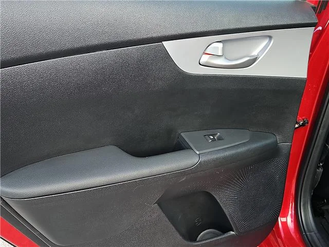 Used 2024 Red KIA LXS (IVT) image 8