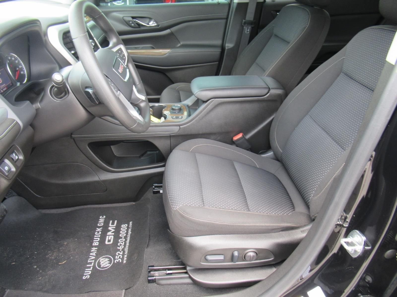 Used 2023 Black GMC SLE image 17