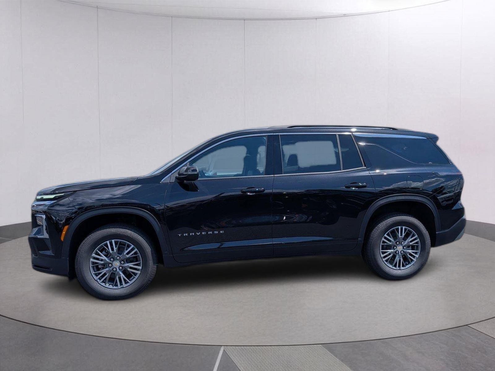 2026 Chevrolet Traverse LT - Photo 6