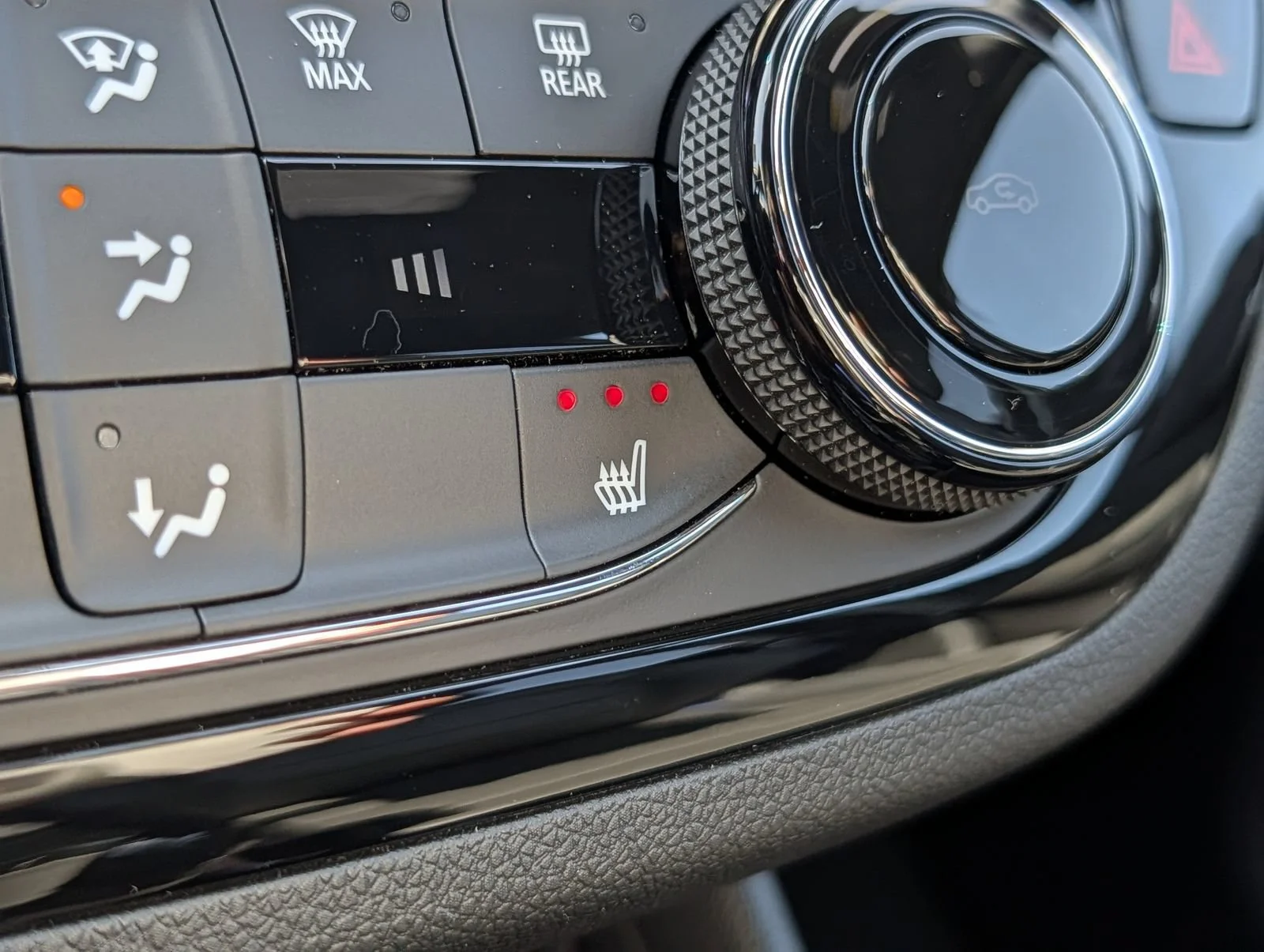 2026 Buick Envista Sport Touring - Photo 14