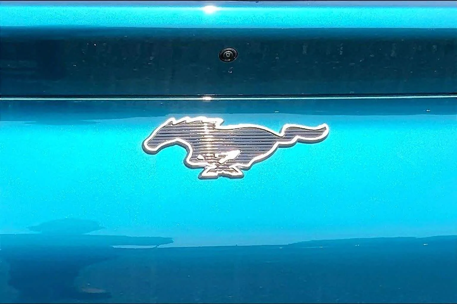 New 2026 Adriatic Blue Metallic Ford Premium image 6