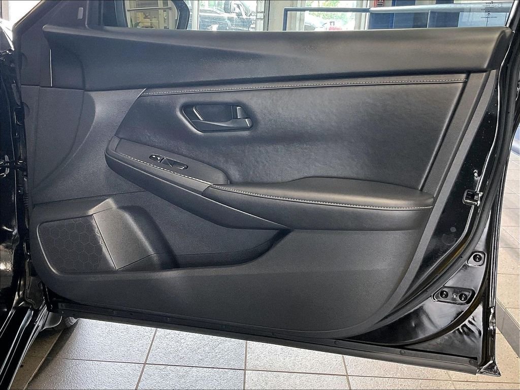 Used 2025 Black Nissan S image 12