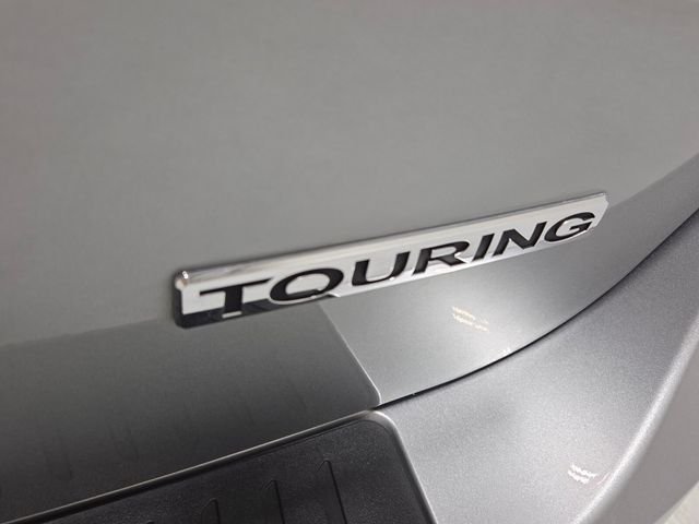 Used 2025 Silver Honda Touring image 13