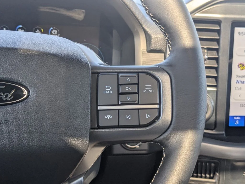 New 2026 Agate Black Metallic Ford XLT image 26