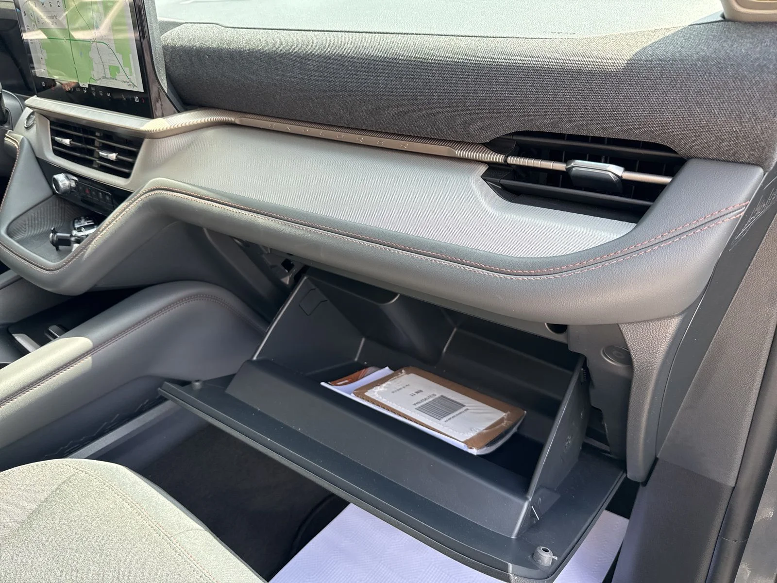 Certified Used 2025 Carbonized Gray Metallic Ford Active image 41