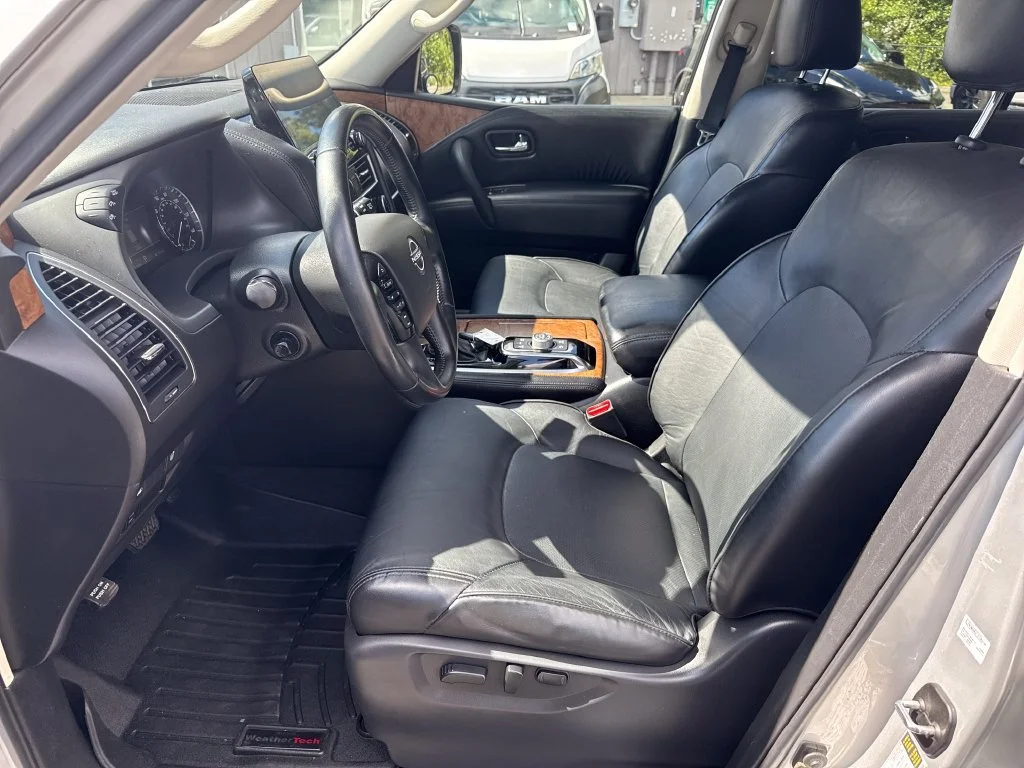 Used 2021 Brilliant Silver Metallic Nissan SL image 16