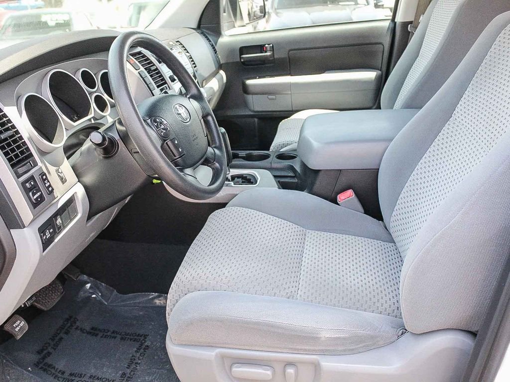 Used 2012 White Toyota Grade image 18