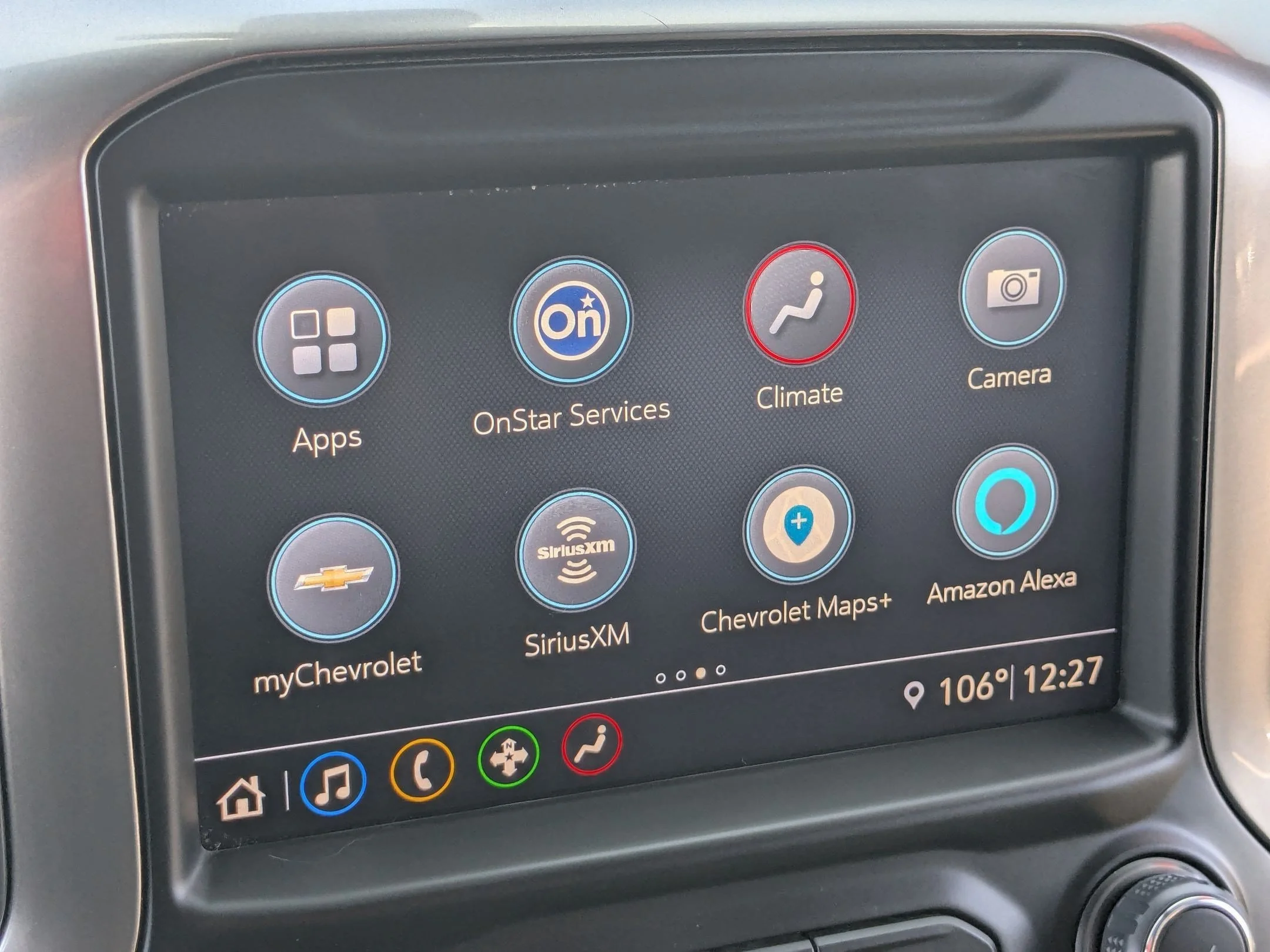 Used 2022 Summit White Chevrolet LT image 22