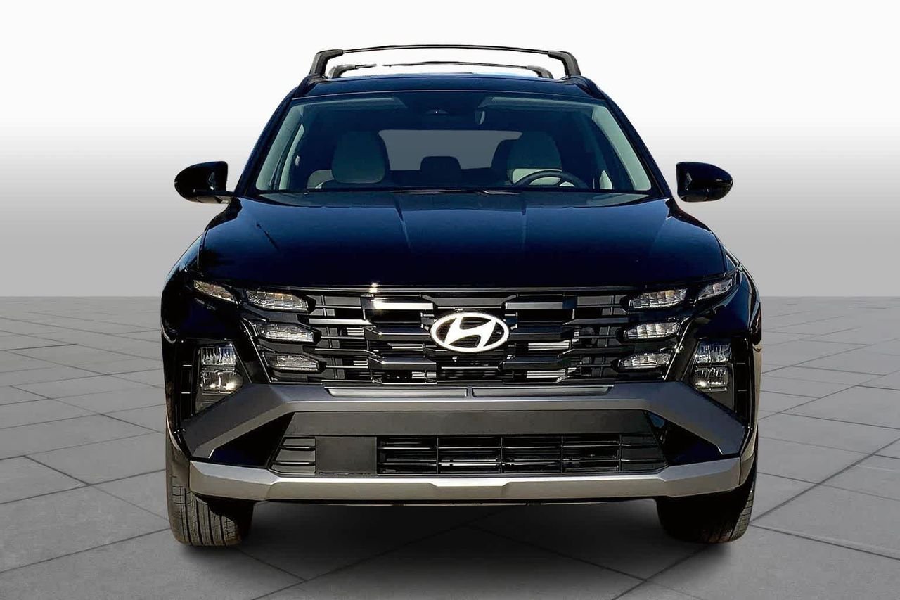New 2026 Phantom Black Hyundai SEL FWD image 3