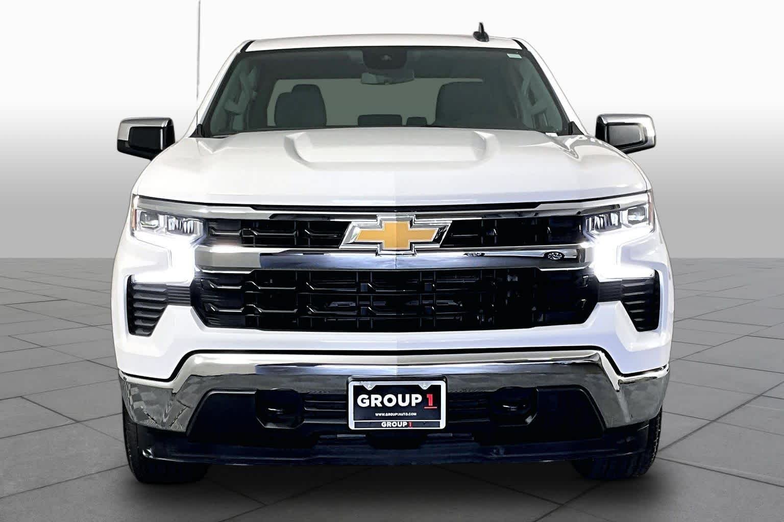 Used 2023 Summit White Chevrolet LT (2FL) image 4