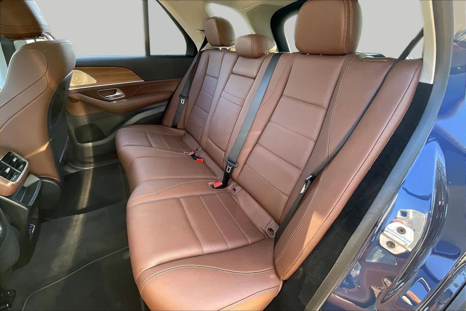 Used 2025 Twilight Blue Metallic Mercedes-Benz GLE 350 image 21