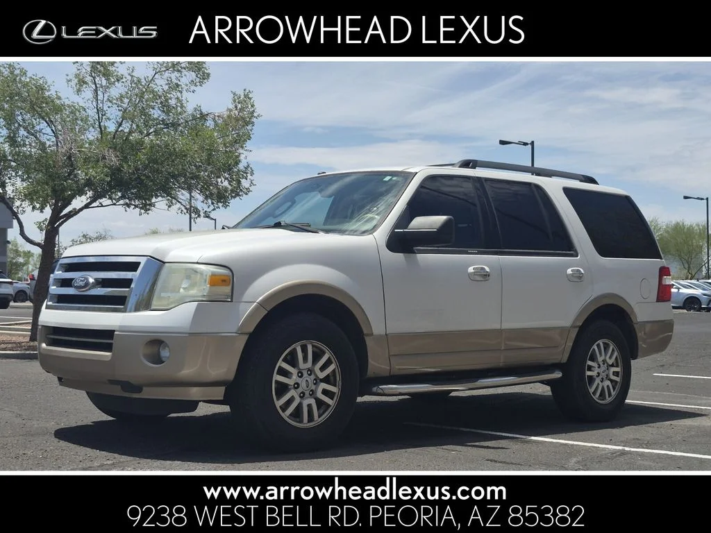 Used 2011 White Ford XLT image 1