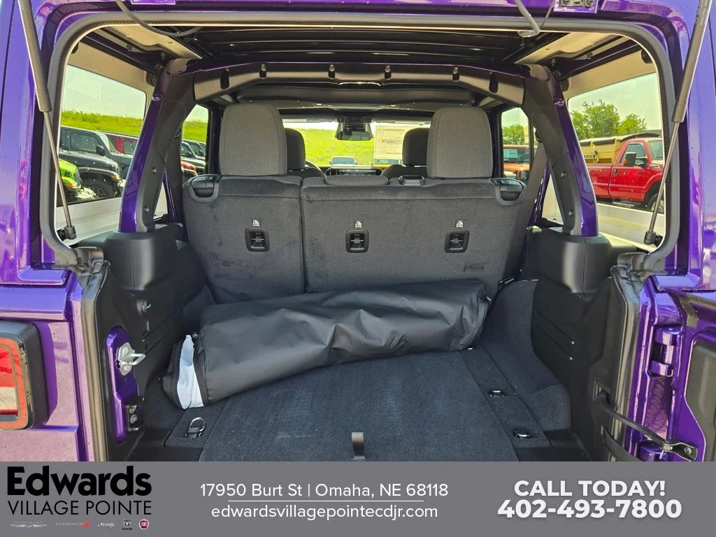 New 2026 Reign Exterior Paint Jeep Sport S image 27
