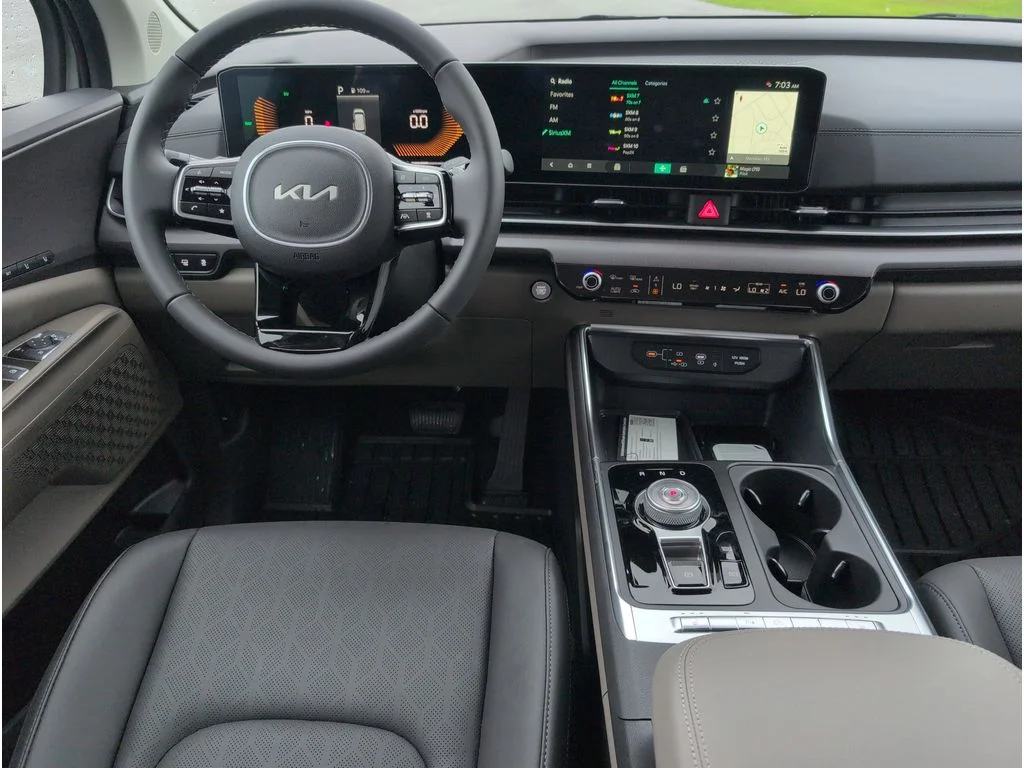 New 2026 Ceramic Silver Kia EX image 33