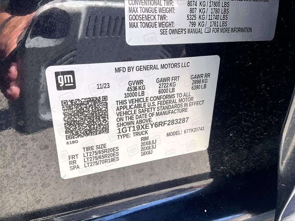 Used 2024 Silver GMC Denali Ultimate image 37