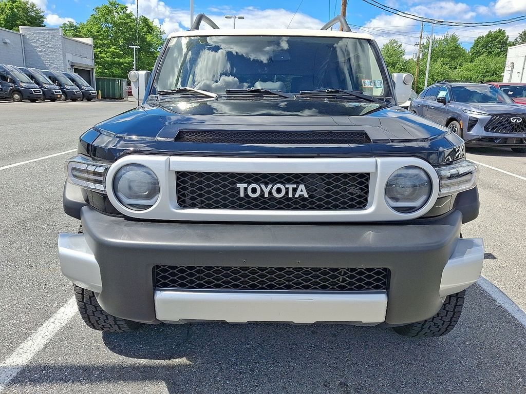 Used 2014 Black Toyota Base image 2