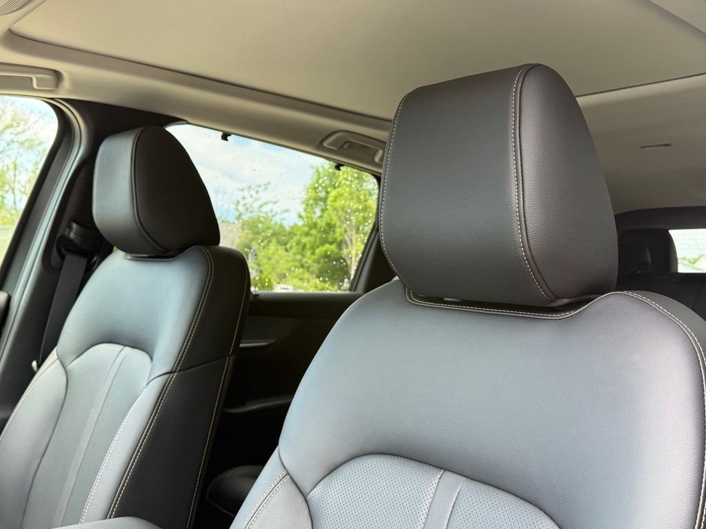 2026 Mazda CX-90 Premium Package - Photo 32