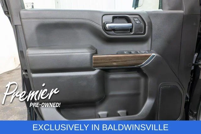 Used 2022 Black Chevrolet RST image 14